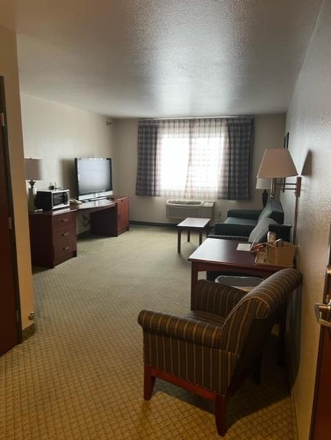 Grandstay Hotel & Suites Becker Экстерьер фото