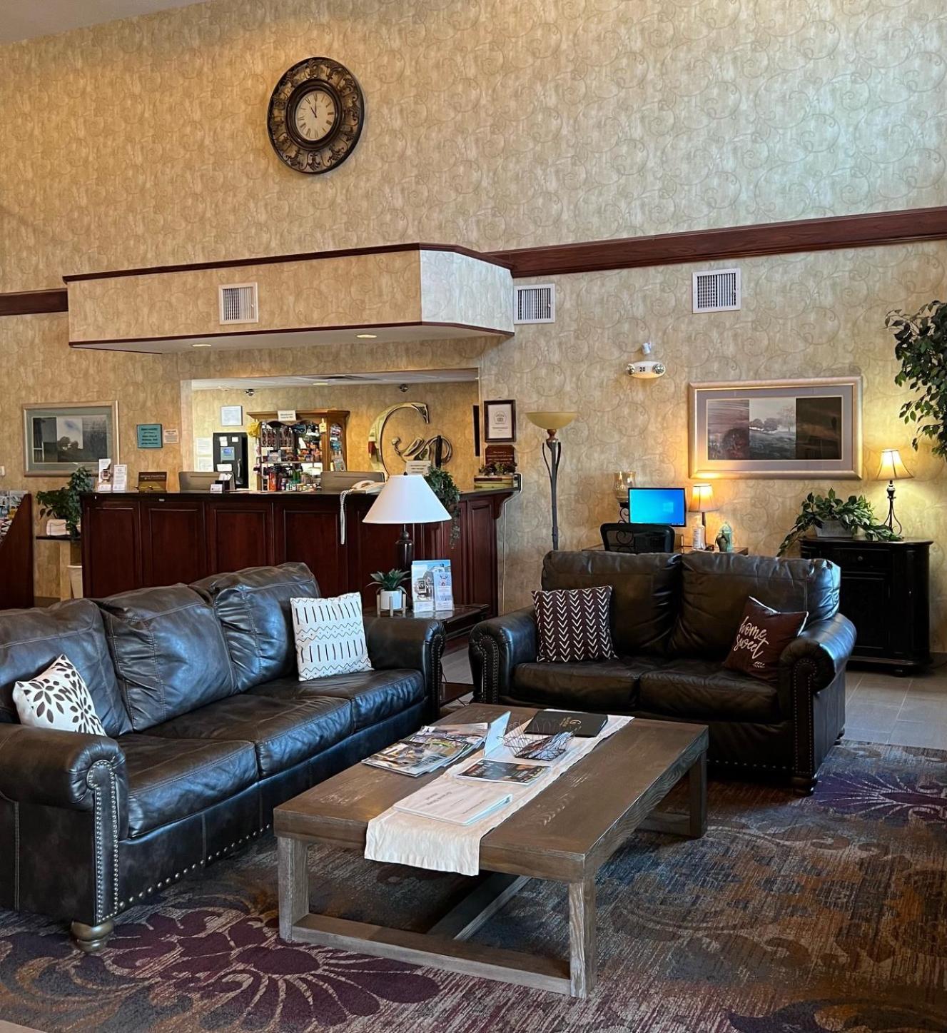Grandstay Hotel & Suites Becker Экстерьер фото