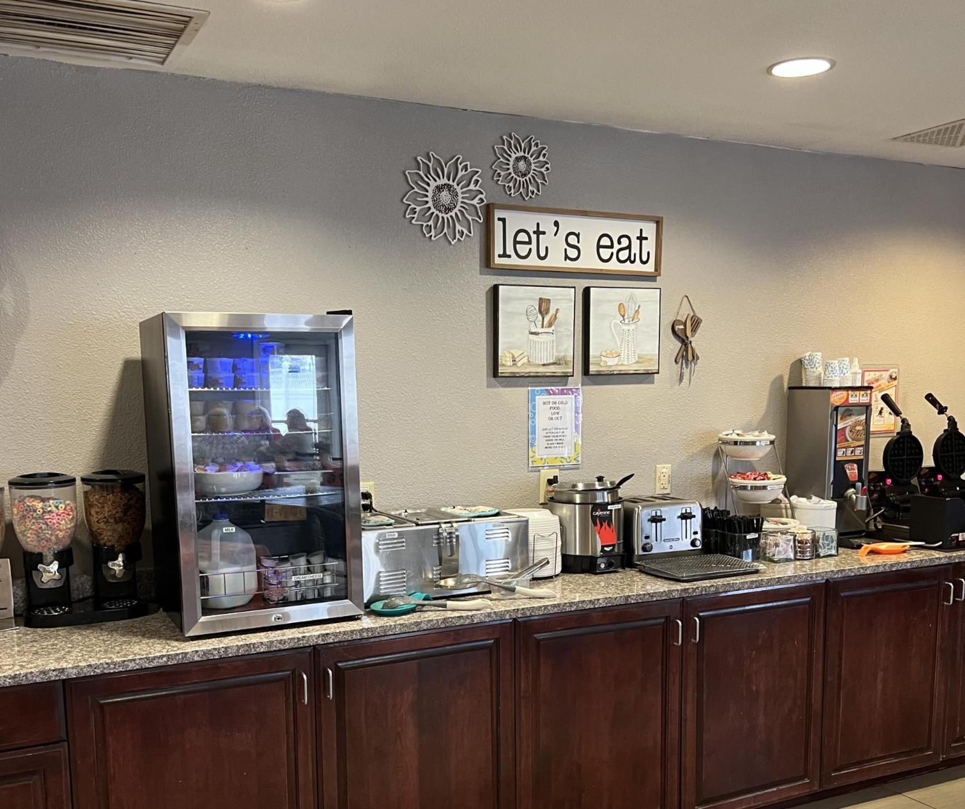 Grandstay Hotel & Suites Becker Экстерьер фото